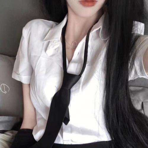 汉江告白 海报